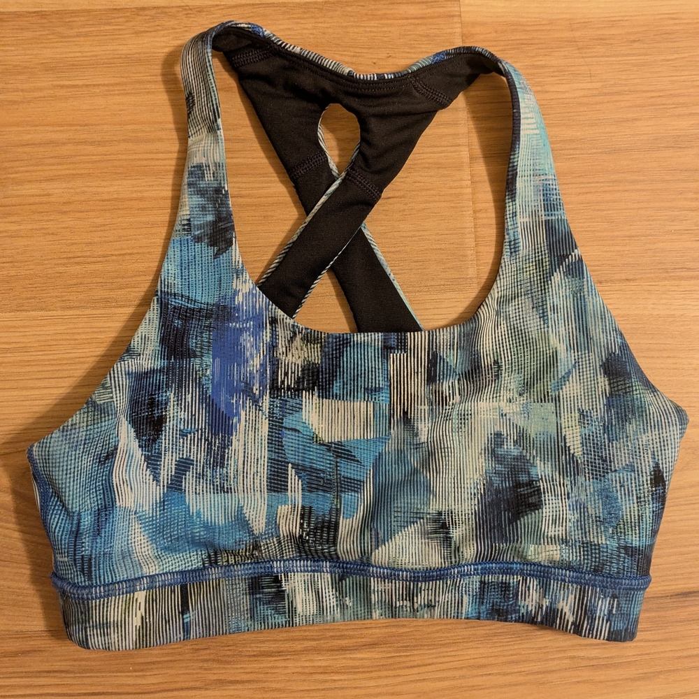 Lululemon Time to Sweat Sports Bra - Size 4